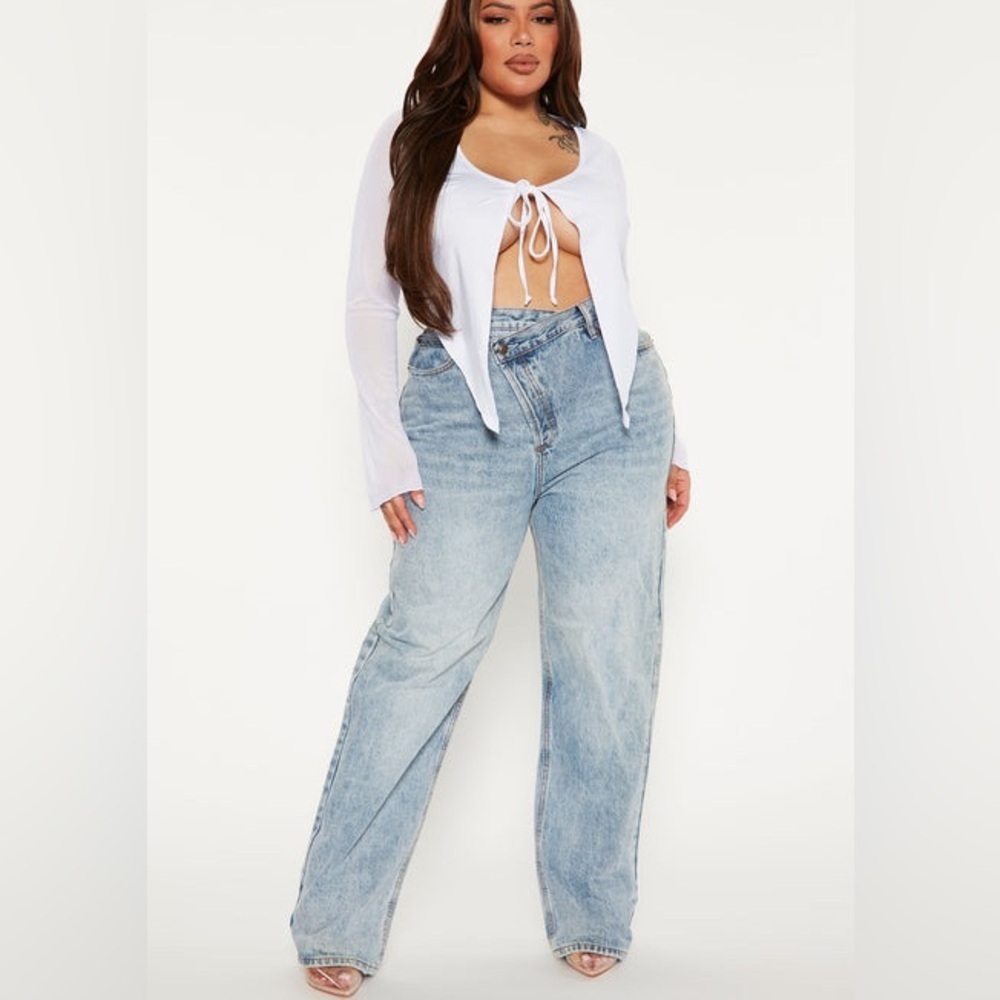 NWT Fashion Nova Crossover Straight Leg Jeans - Light Blue Wash sz 15 - Picture 3 of 8